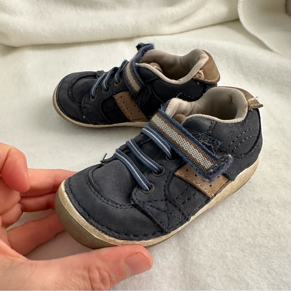 Stride Rite Artie Blue and Tan Sneakers with Leather Accents
